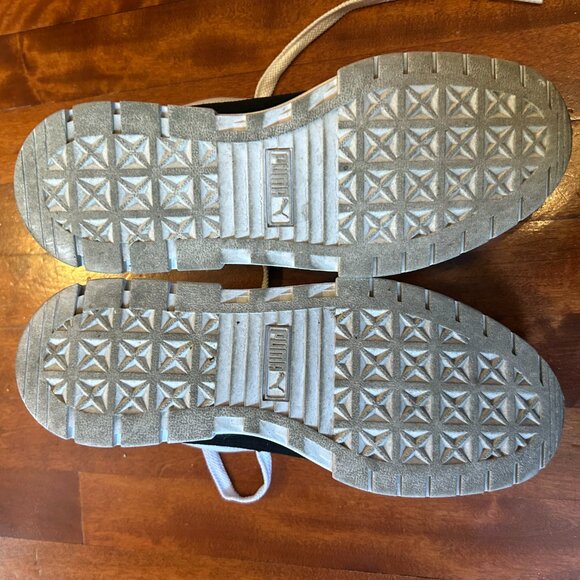 Puma Mayze Leather Platform Sneaker - size 7 - Picture 4 of 4